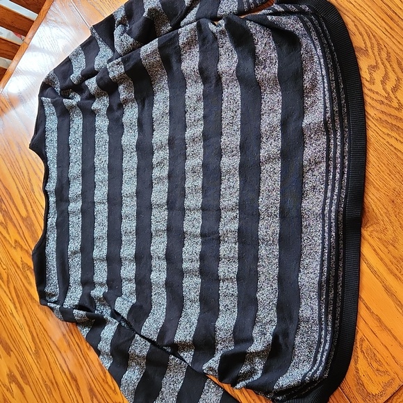 Lane Bryant Stripes Sweater with Rouched Sides - Picture 7 of 7